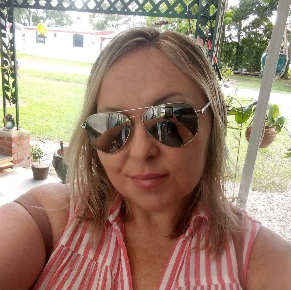 Meet your Posher, Marissa